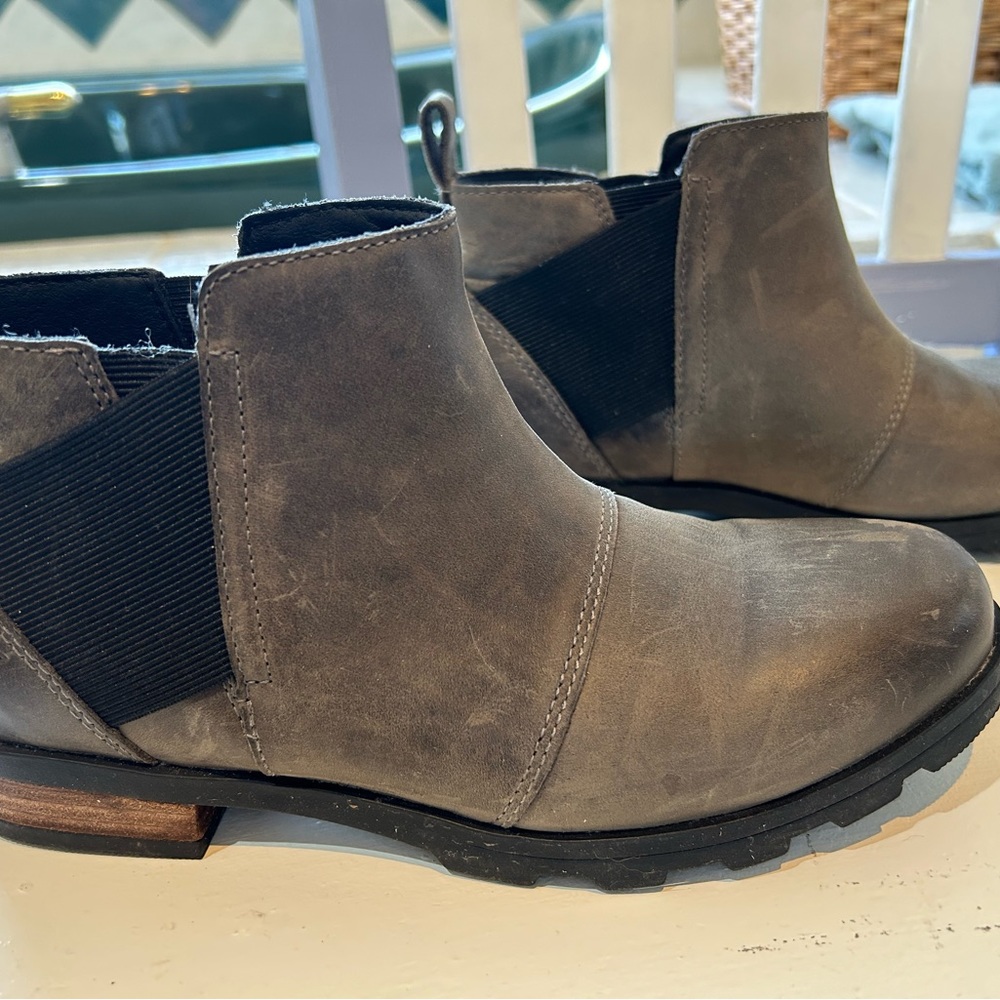 Sorrel women’s Emelie Chelsea boots - 7.5